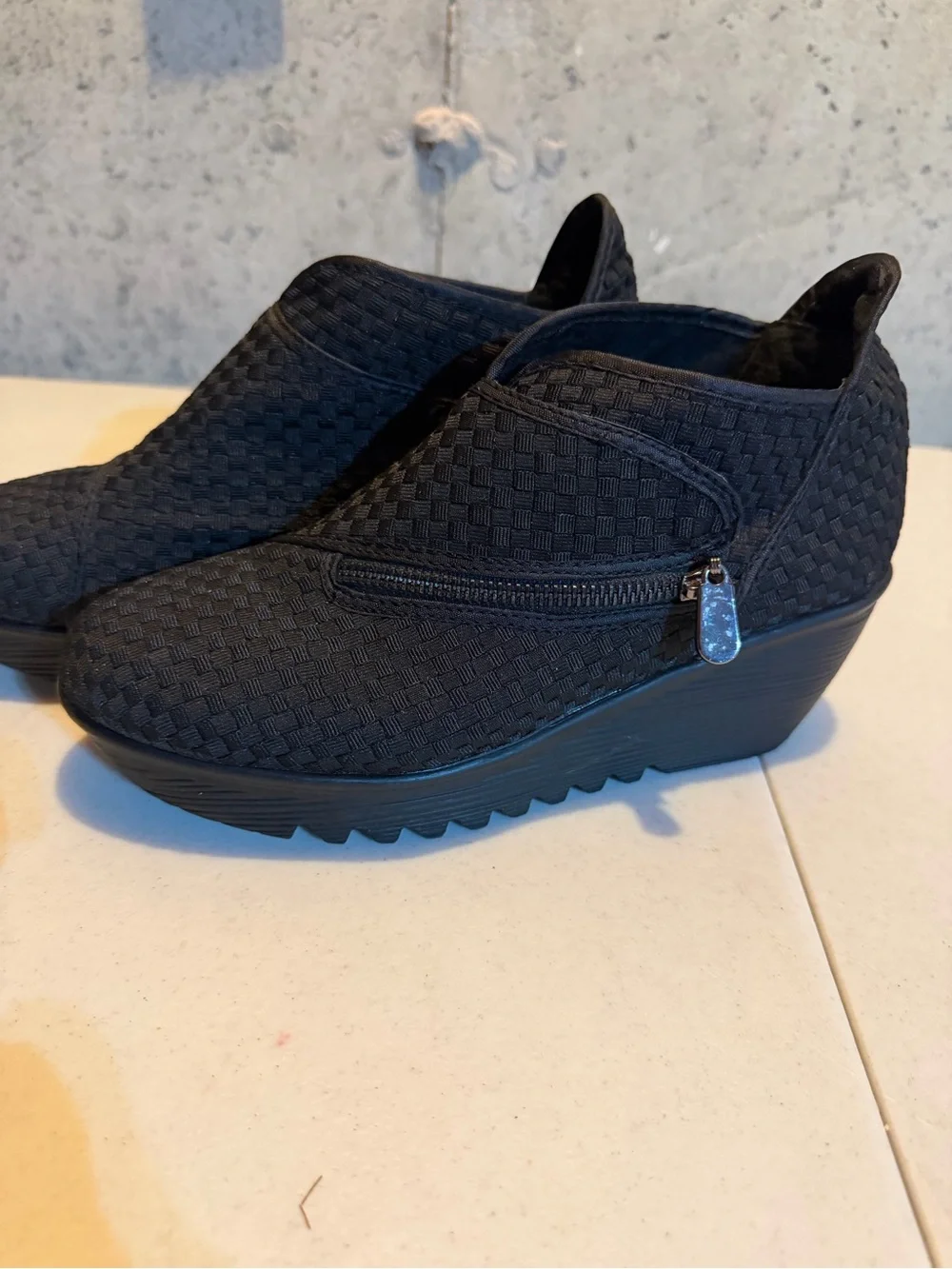 bernie mev. Black Woven Slip-On Wedge Shoes